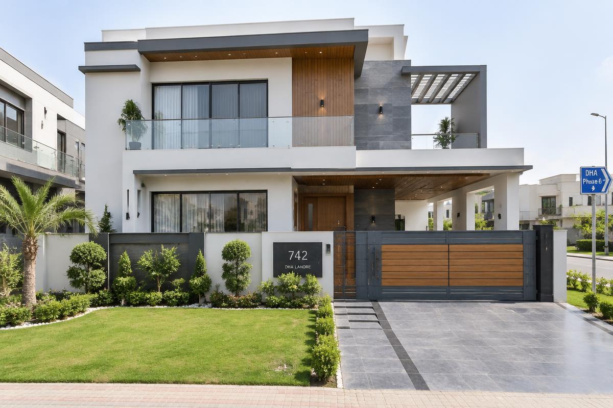 Brand New 10 Marla House, Central Park Housing Scheme